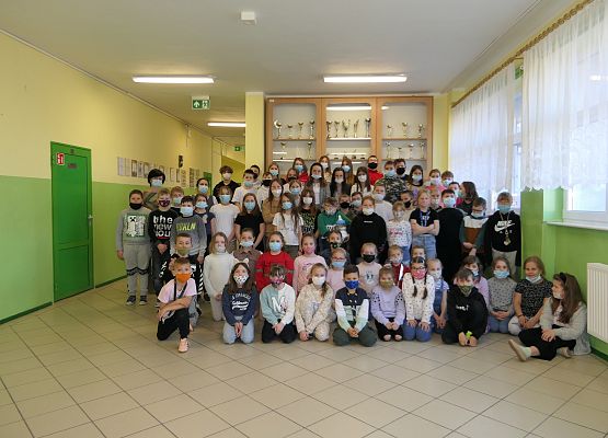 Grafika 4: Solidarni z Ukrainą