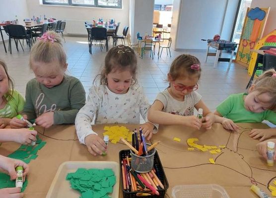 Grafika 27: PIERWSZY DZIEŃ WIOSNY