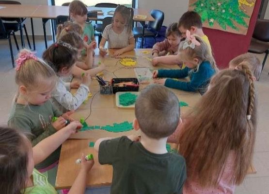 Grafika 21: PIERWSZY DZIEŃ WIOSNY