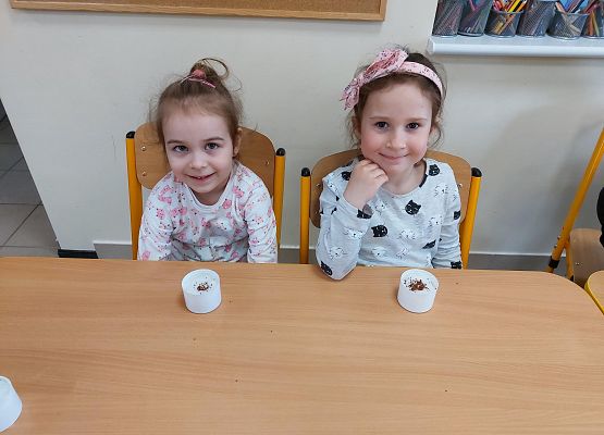 Grafika 7: Nadchodzi Wielkanoc