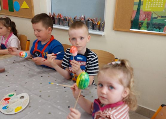 Grafika 13: Nadchodzi Wielkanoc