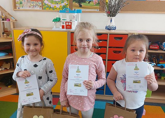 Grafika 3: KONKURS PLASTYCZNY " PANI WIOSNA'