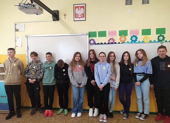 Grafika 2: #AkcjaŻonkile