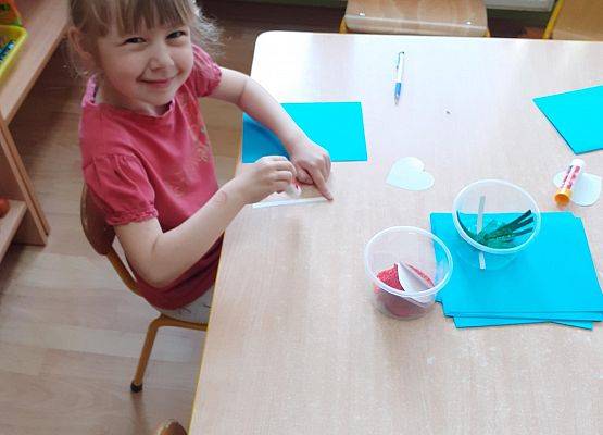 Wykonujemy laurki dla taty