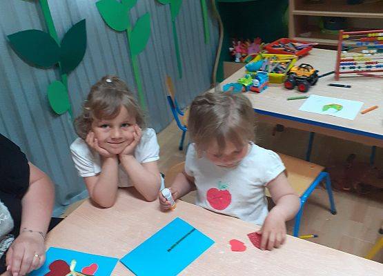 Wykonujemy laurki dla taty