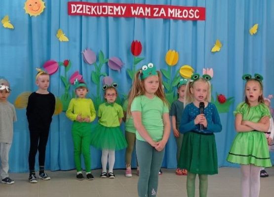 Grafika 3: Święto Mamy i Taty