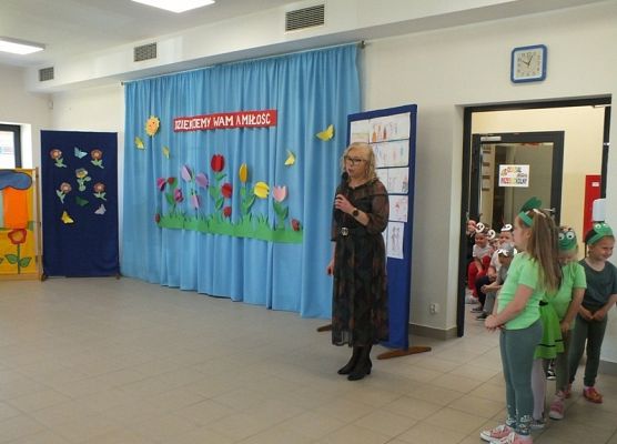 Grafika 44: Święto Mamy i Taty