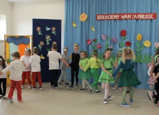 Grafika 71: Święto Mamy i Taty