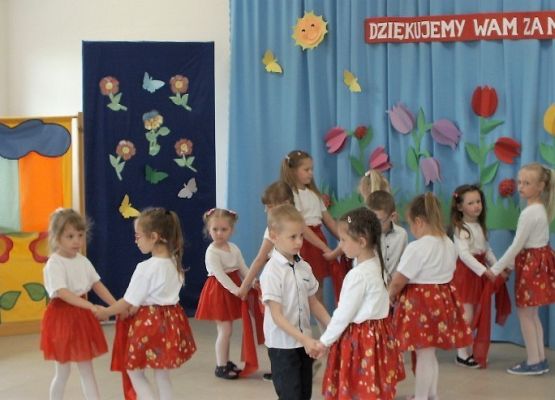 Grafika 43: Święto Mamy i Taty