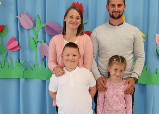 Grafika 33: Święto Mamy i Taty