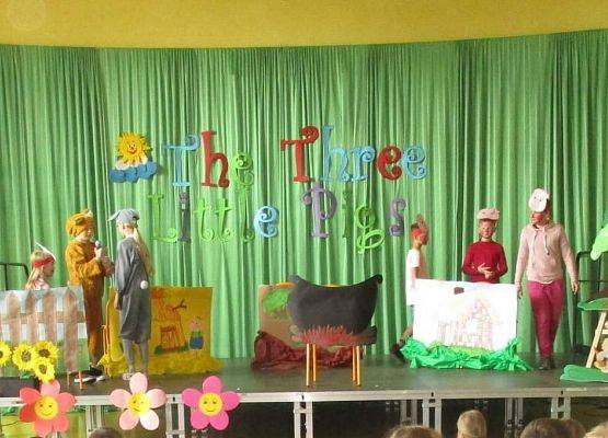 The Three Little Pigs 5