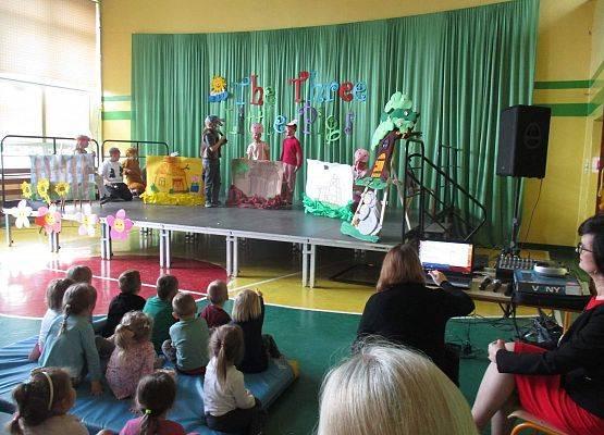 The Three Little Pigs 9