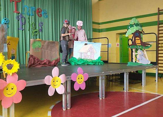 The Three Little Pigs 14