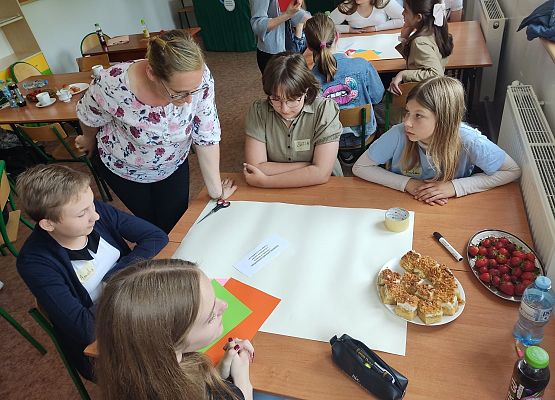 praca w grupach grafika