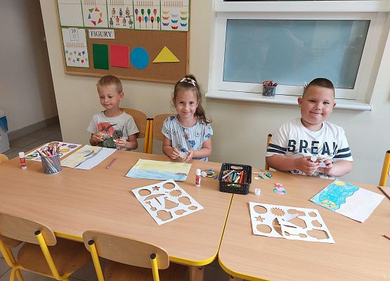 Grafika 1: ZAPACH  LATA   I  WAKACJI