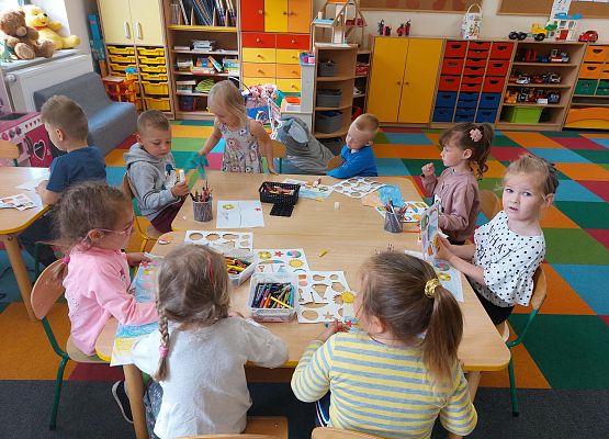 Grafika 2: ZAPACH  LATA   I  WAKACJI