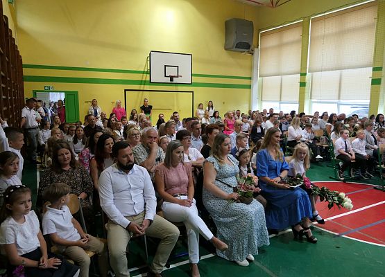 Grafika 3: Zakończenie roku klasy 1-3 2023r.