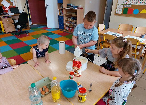 Grafika 5: Dzień Dziecka