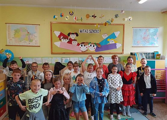 Dzień kropki grafika