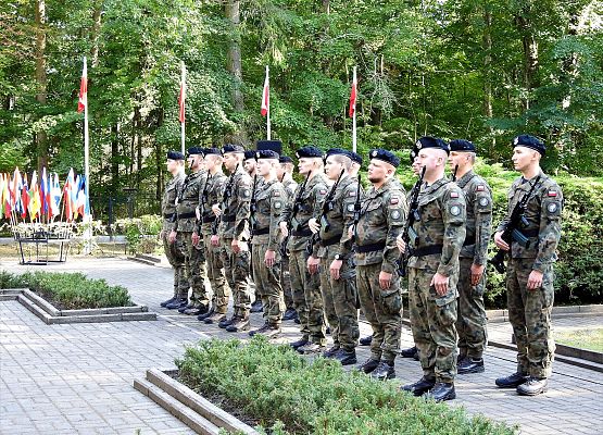 Kompania honorowa 44.Bazy Lotnictwa Morskiego Marynarki Wojennej w Siemirowicach