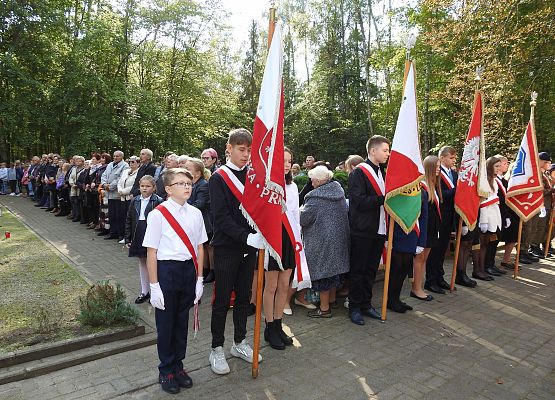 Oddanie czci Ofiarom Marszy Śmierci