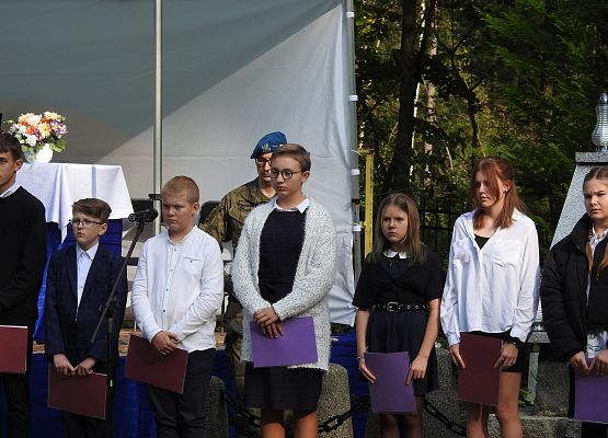 Dziewczynki i chłopcy