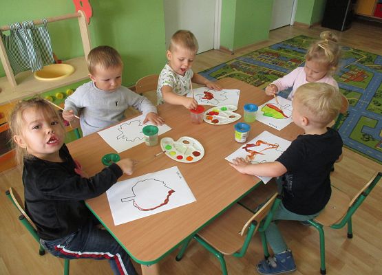 Młodsza grupa przy pracy