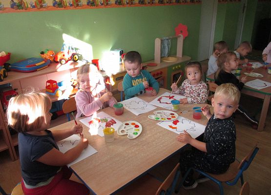 Młodsza grupa przy pracy