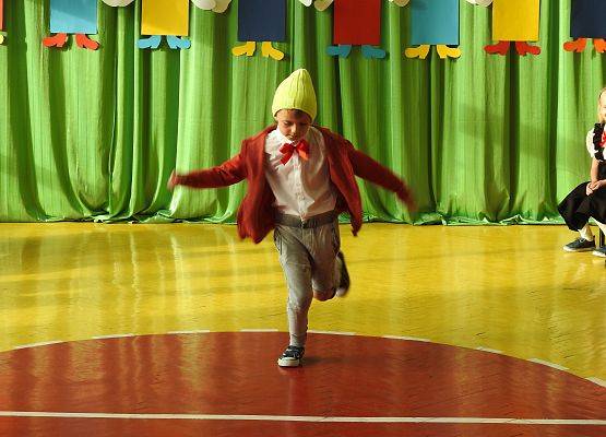 Grafika 43: Uroczystość pasowania na ucznia klasy I w roku szkolnym 2022/2023