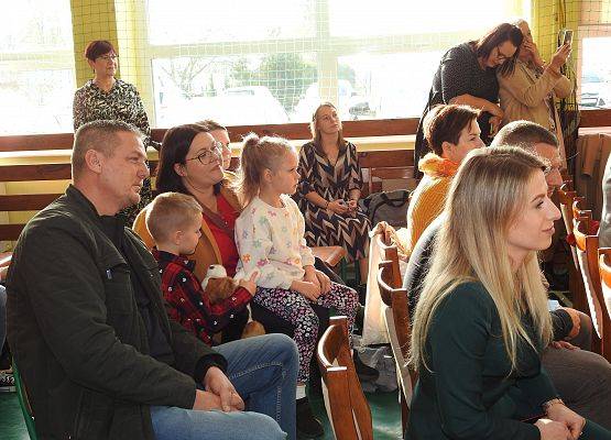 Grafika 64: Uroczystość pasowania na ucznia klasy I w roku szkolnym 2022/2023