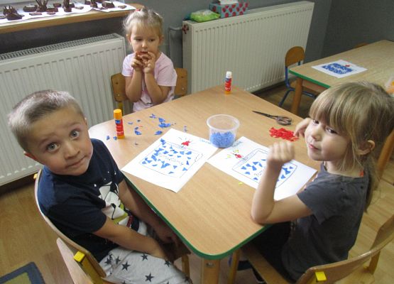 Starszaki przy pracy