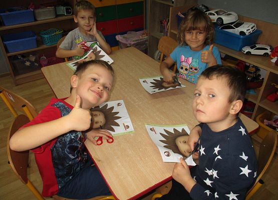 Starszaki przy pracy