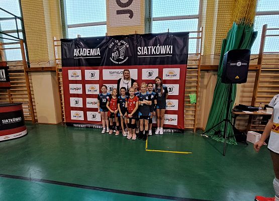 Grafika 5: Ogólnopolski Turniej w Minipiłce Siatkowej