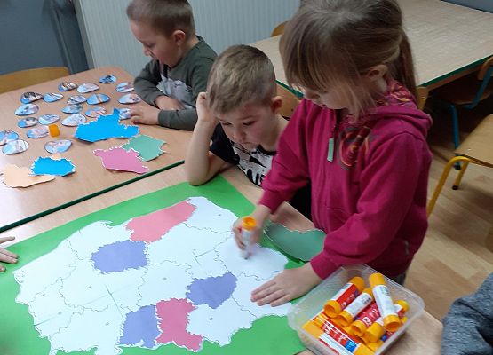 Starszaki przy pracy