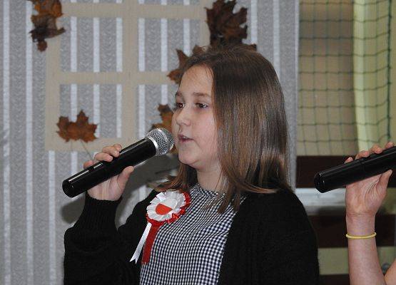 Grafika 14: Uroczysty Apel z okazji obchodów Święta Odzyskania Niepodległości