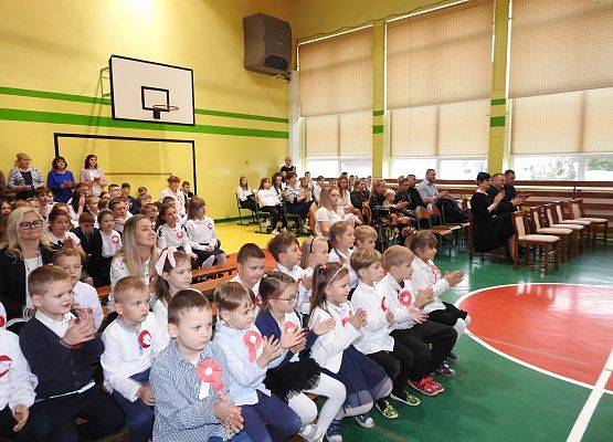 Grafika 25: Uroczysty Apel z okazji obchodów Święta Odzyskania Niepodległości