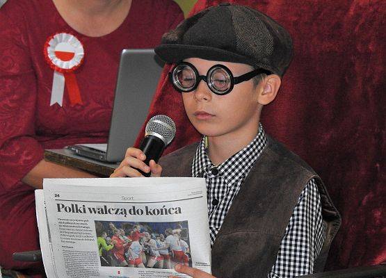 Grafika 32: Uroczysty Apel z okazji obchodów Święta Odzyskania Niepodległości