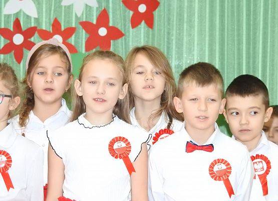 Grafika 39: Uroczysty Apel z okazji obchodów Święta Odzyskania Niepodległości