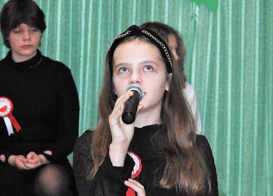 Grafika 81: Uroczysty Apel z okazji obchodów Święta Odzyskania Niepodległości