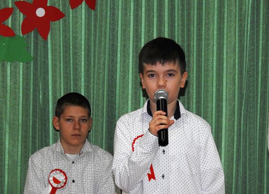 Grafika 107: Uroczysty Apel z okazji obchodów Święta Odzyskania Niepodległości