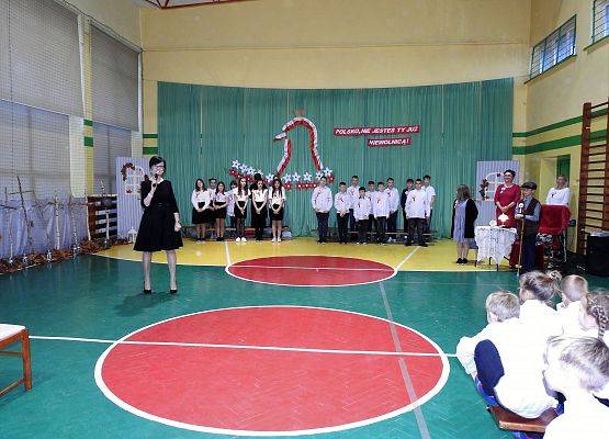 Grafika 120: Uroczysty Apel z okazji obchodów Święta Odzyskania Niepodległości