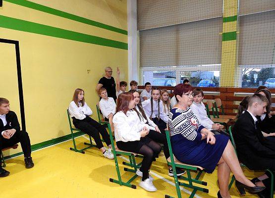 Grafika 124: Uroczysty Apel z okazji obchodów Święta Odzyskania Niepodległości