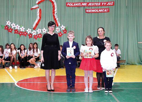 Grafika 156: Uroczysty Apel z okazji obchodów Święta Odzyskania Niepodległości