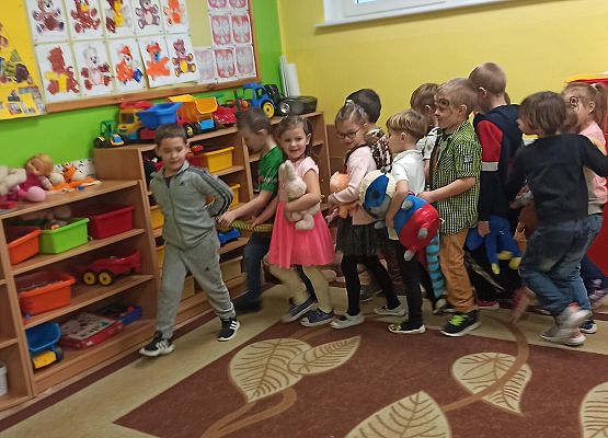 Grafika 4: Dzień Pluszowego Misia