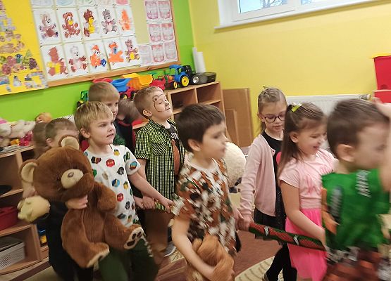 Grafika 5: Dzień Pluszowego Misia