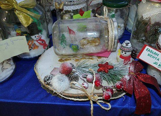 wystawa prac Zima zamknięta w słoiku"