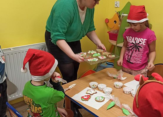 Grafika 6: Pierniczkowe warsztaty