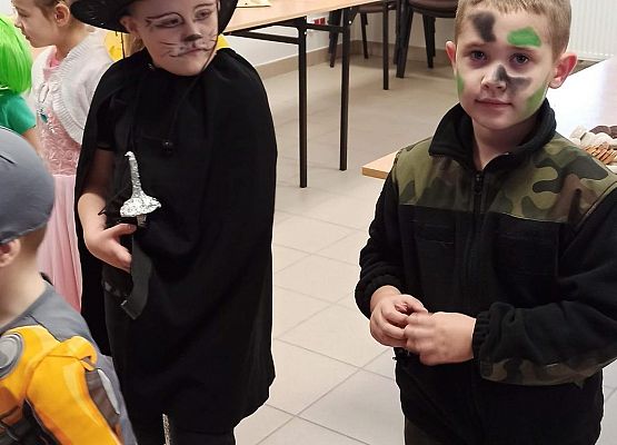 Grafika 5: Bal Karnawałowy