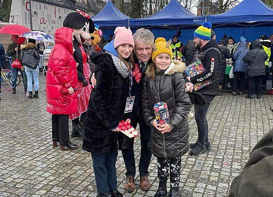 31 Finał WOŚP w Zespole Szkół w Garczegorzu, kwesta na mieście