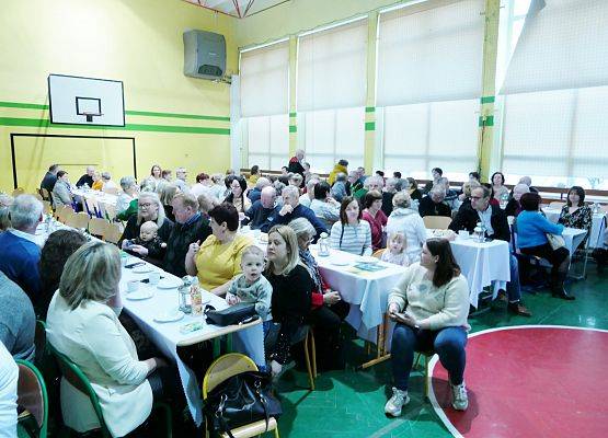 Uroczystość z okazji Dnia Babci i Dziadka w Zespole Szkół w Garczegorzu.